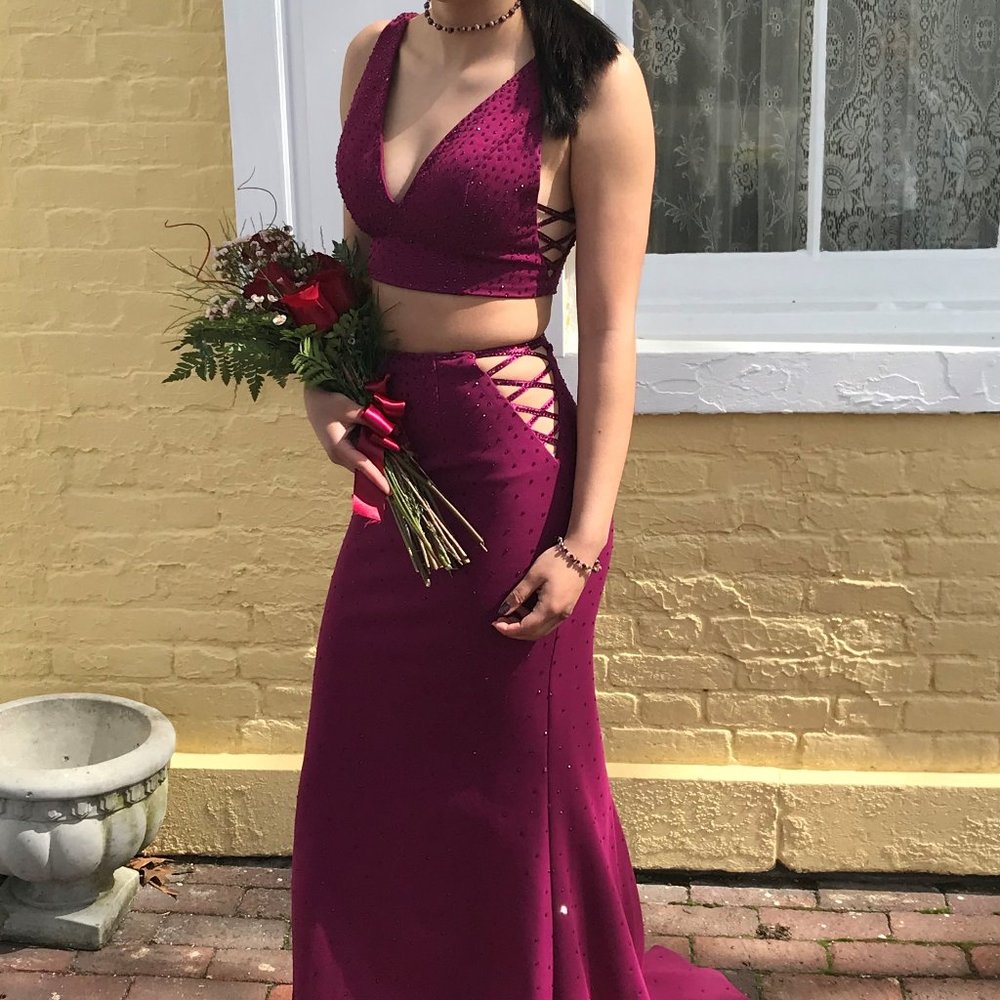 SHERRI HILL PROM DRESS